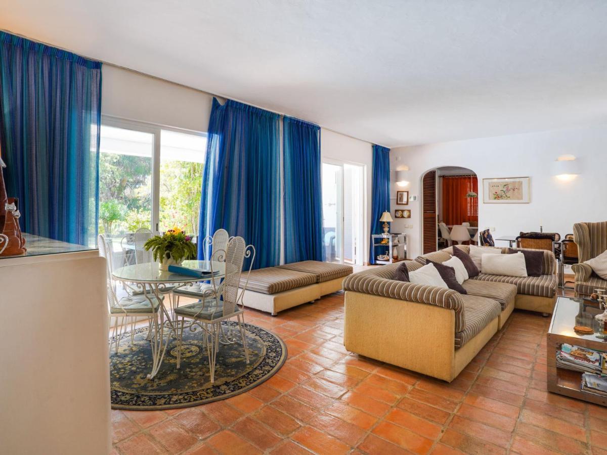 Roofed Villa In Albufeira With Private Swimming Pool Olhos de Agua  Exterior foto