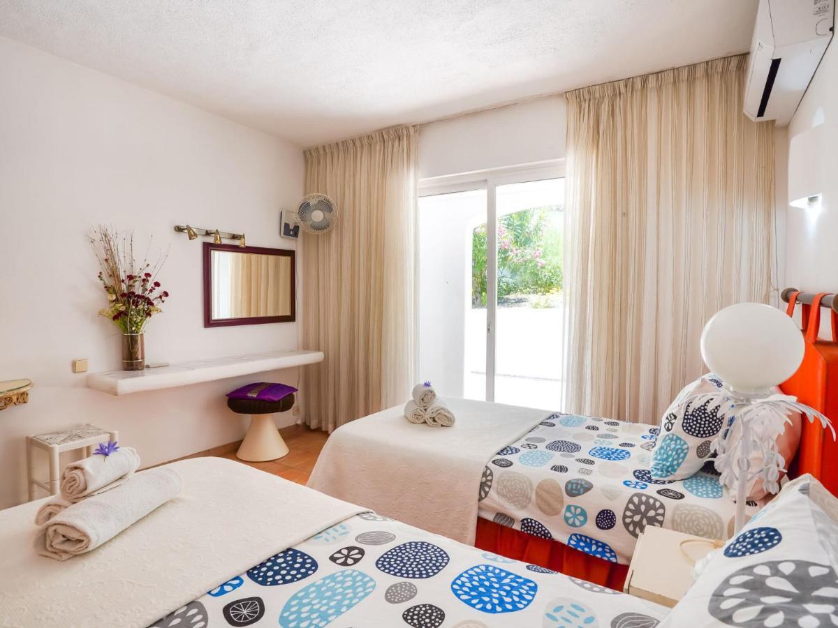 Roofed Villa In Albufeira With Private Swimming Pool Olhos de Agua  Quarto foto